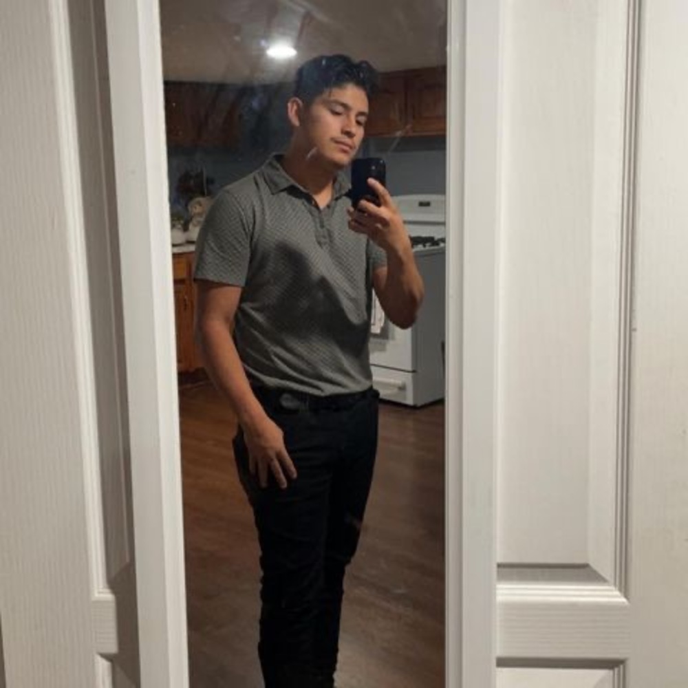 Meet your Posher, Rigoberto